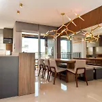 Luxo Vista Mar A 250 Mts Da Praia, Rua 2850 Ug2425