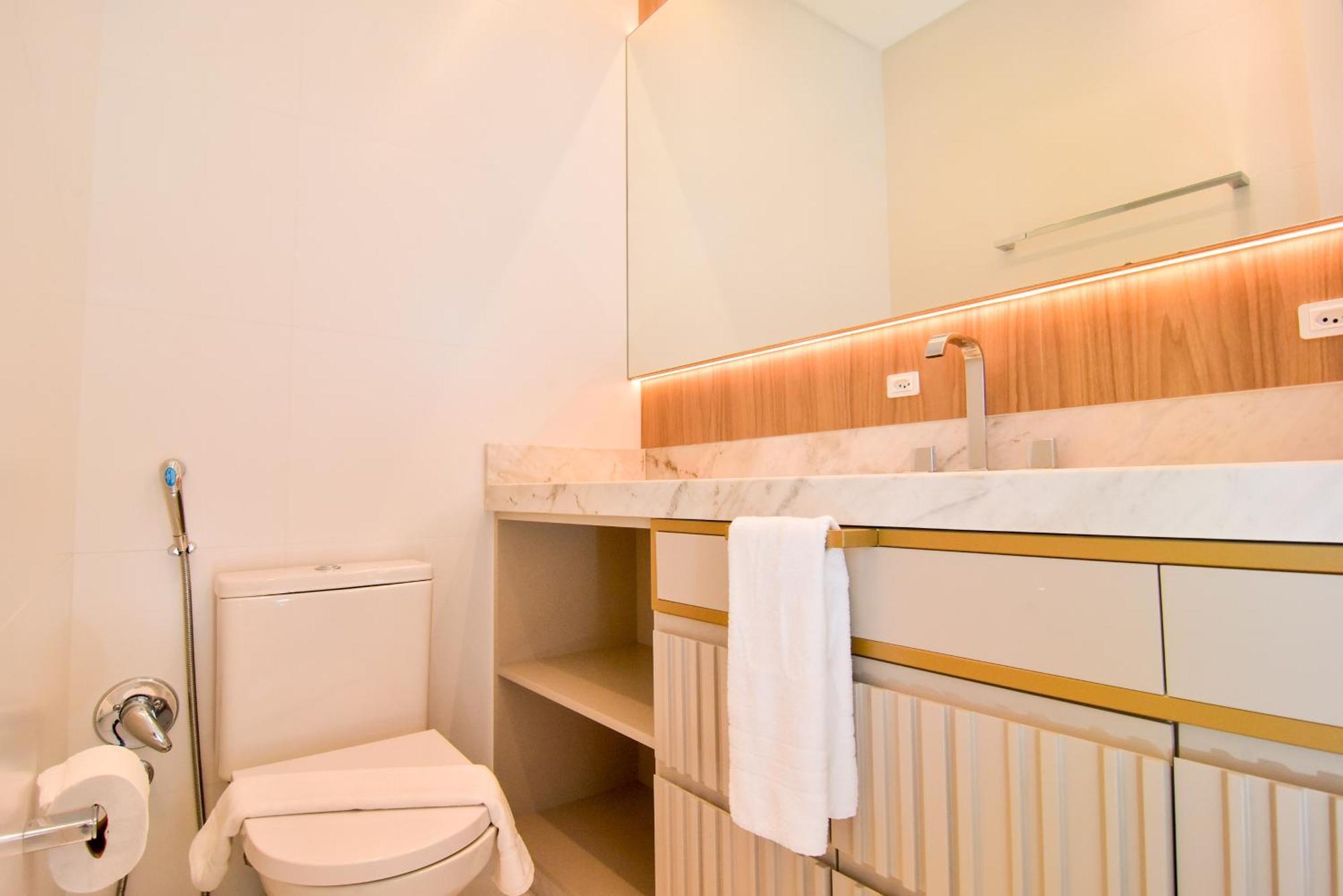 Luxo Vista Mar A 250 Mts Da Praia, Rua 2850 Ug2425 Apartamento